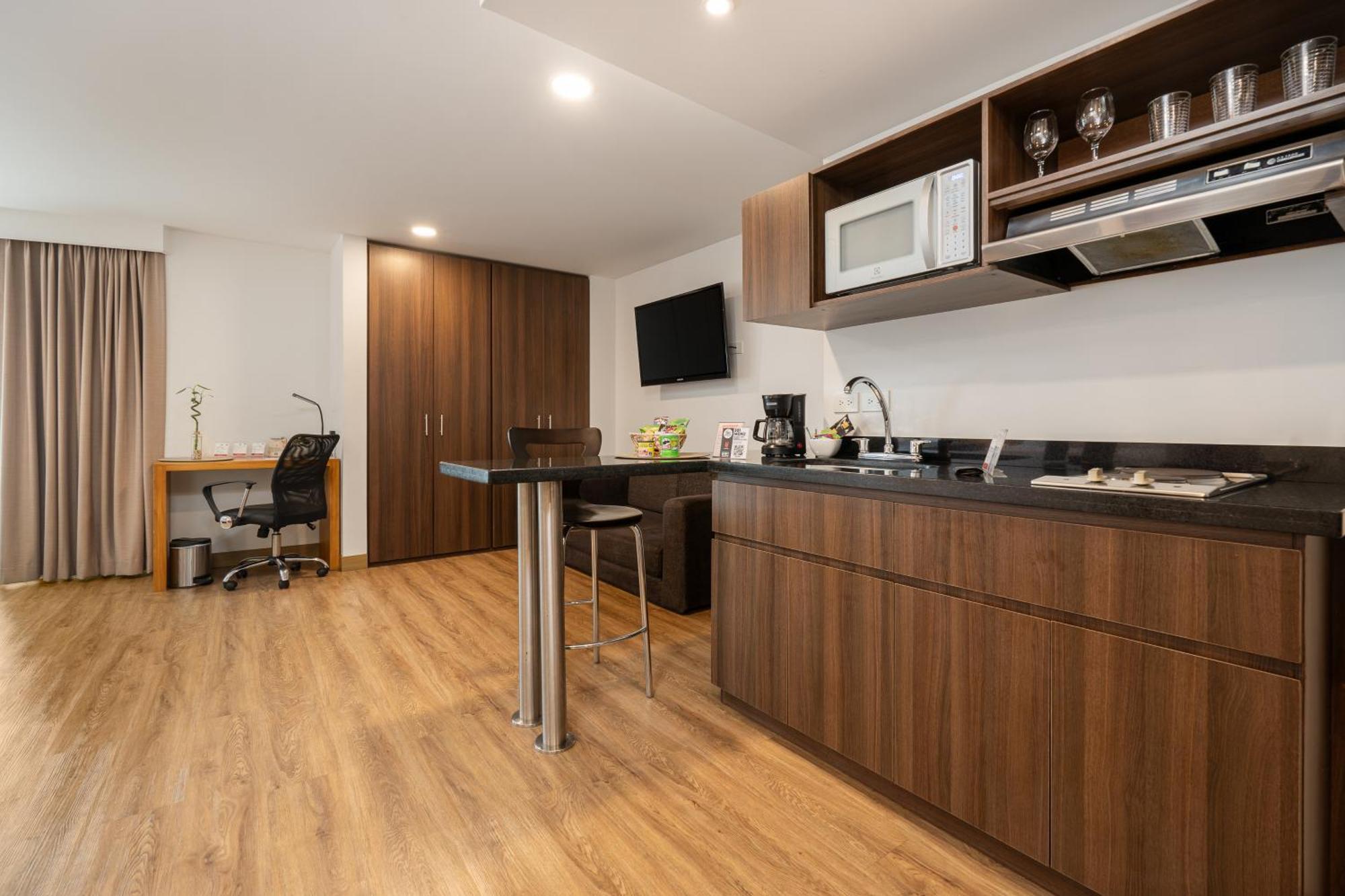 Leblon Suites Hotel Меделин Екстериор снимка
