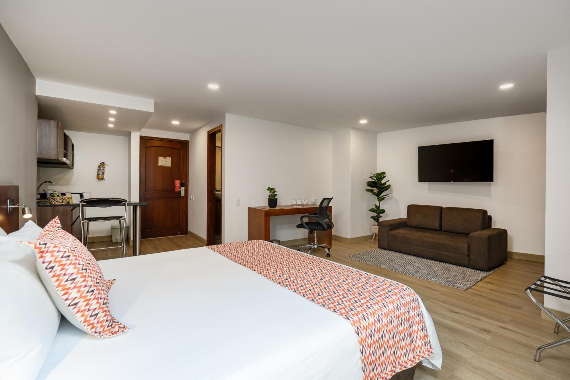 Leblon Suites Hotel Меделин Екстериор снимка