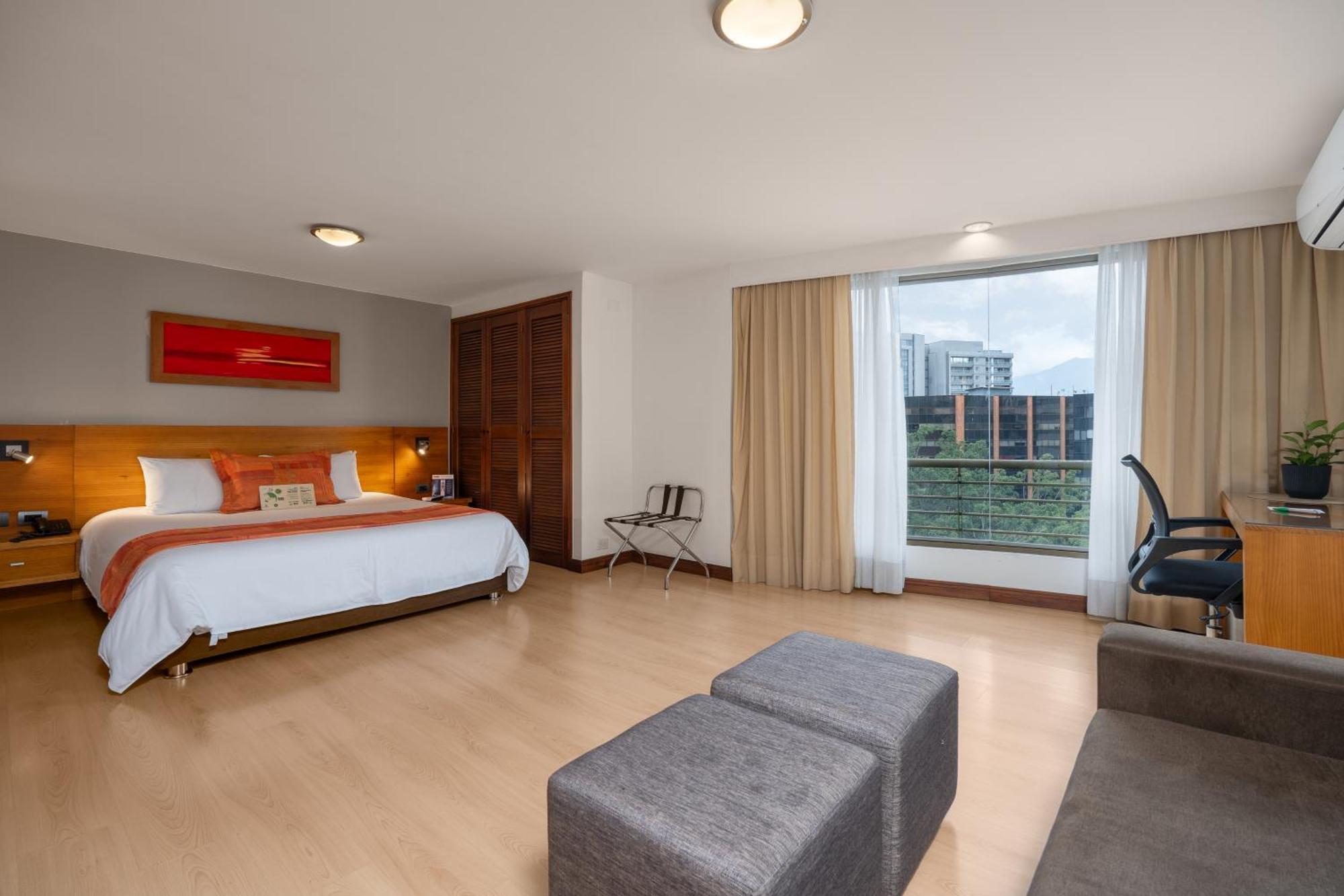 Leblon Suites Hotel Меделин Екстериор снимка